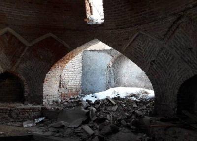 حمام قاجاری در همسایگی شیخ صفی جان می دهد