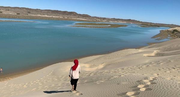 سفر به ساحل درک چابهار ، نقطه تلاقی کویر و دریا